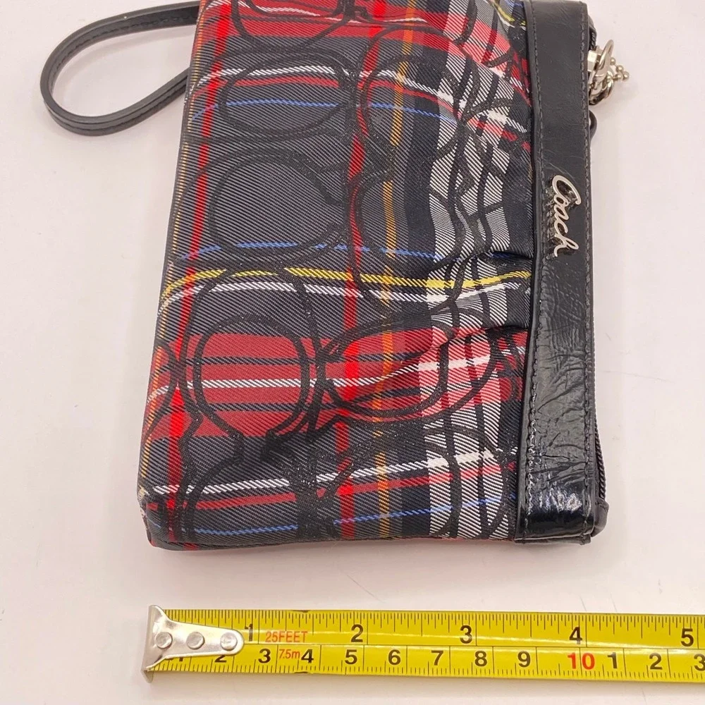 Coach Poppy Tartan Plaid Wristlet Red Black Signature C Pouch Clutch Y2K Vintage